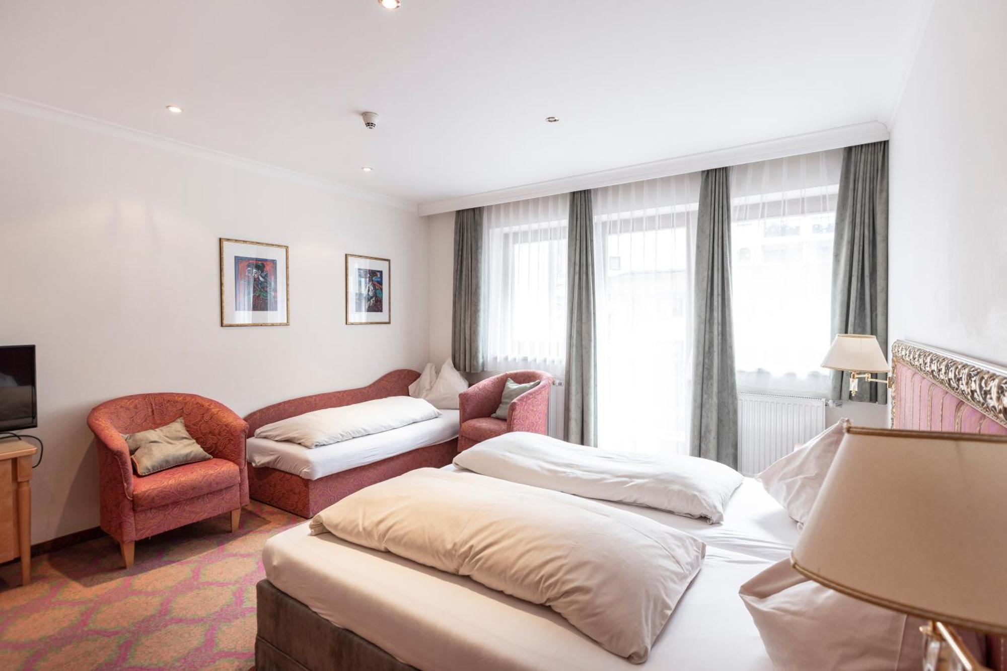 Heart Hotel Nordstern Mayrhofen Bagian luar foto