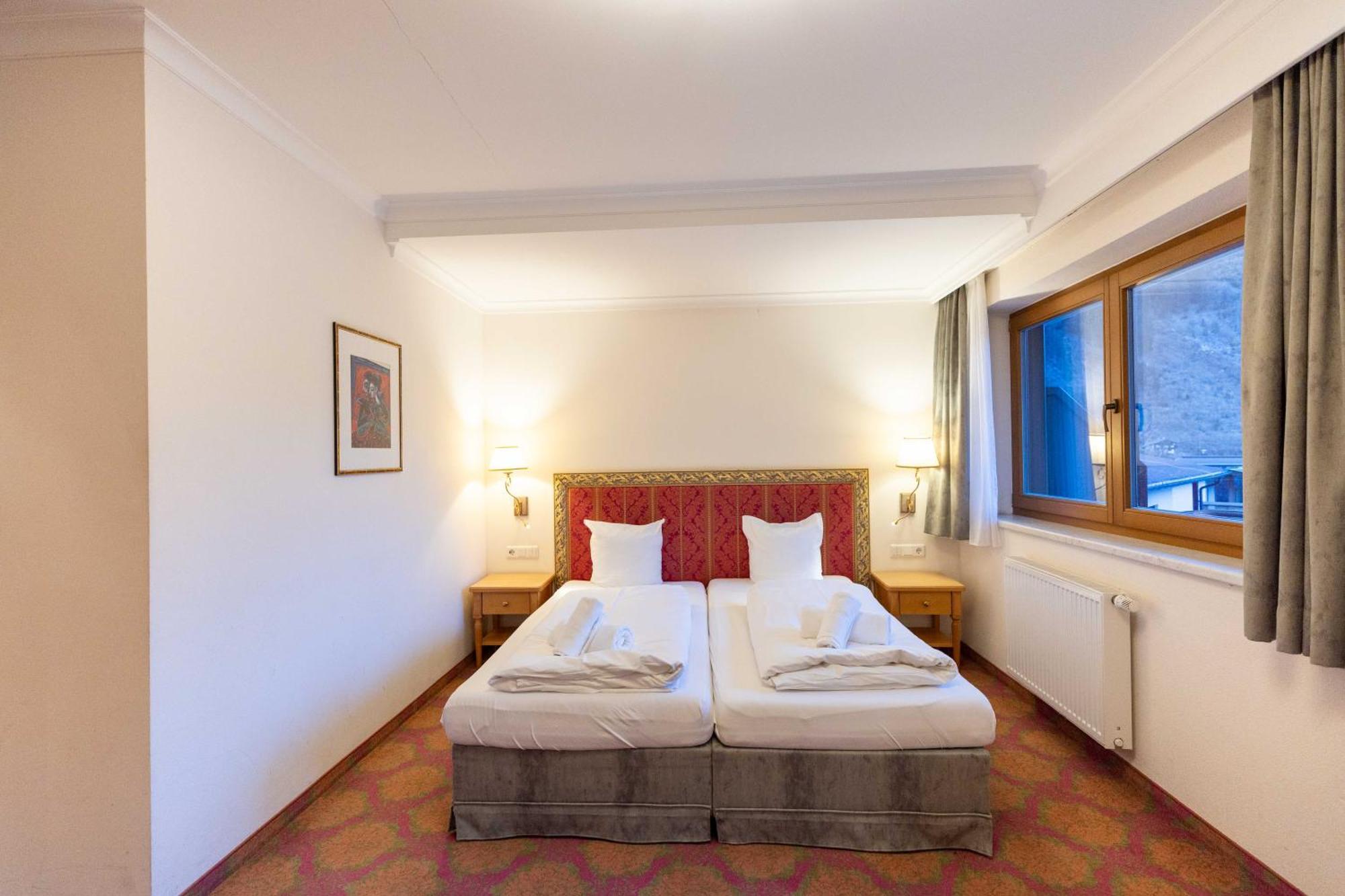 Heart Hotel Nordstern Mayrhofen Bagian luar foto