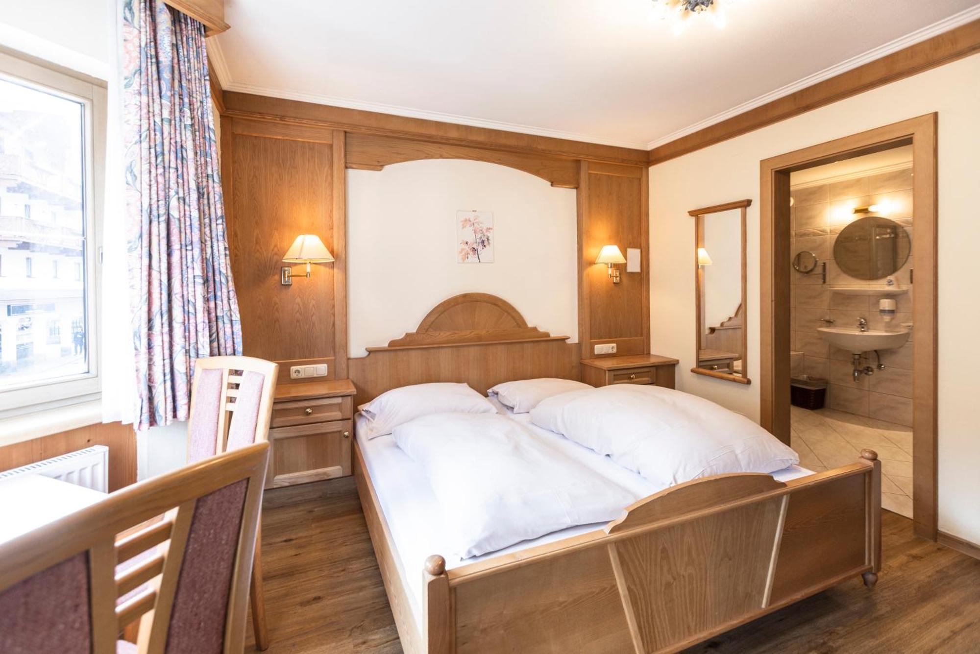 Heart Hotel Nordstern Mayrhofen Bagian luar foto