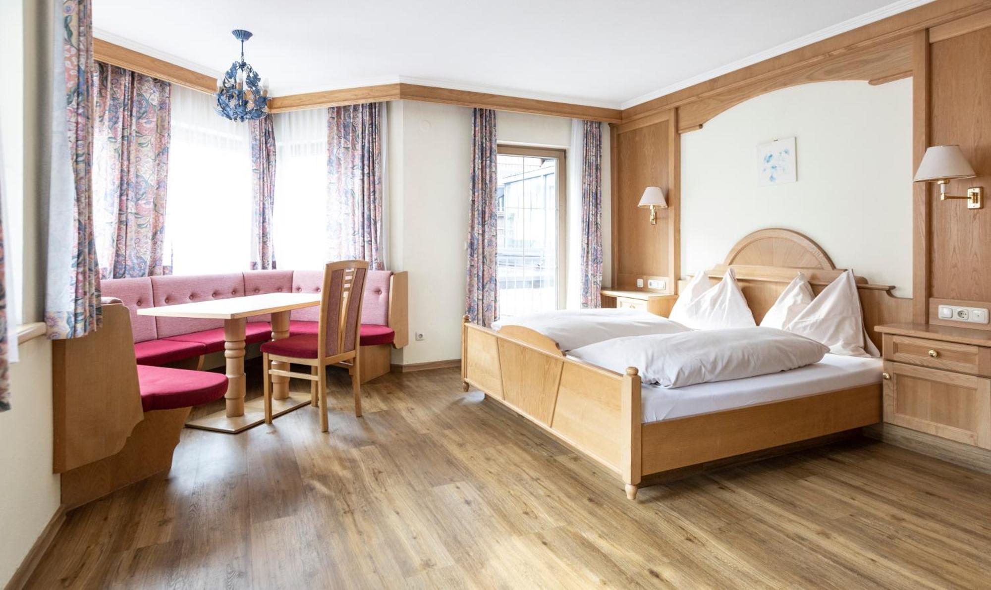 Heart Hotel Nordstern Mayrhofen Bagian luar foto