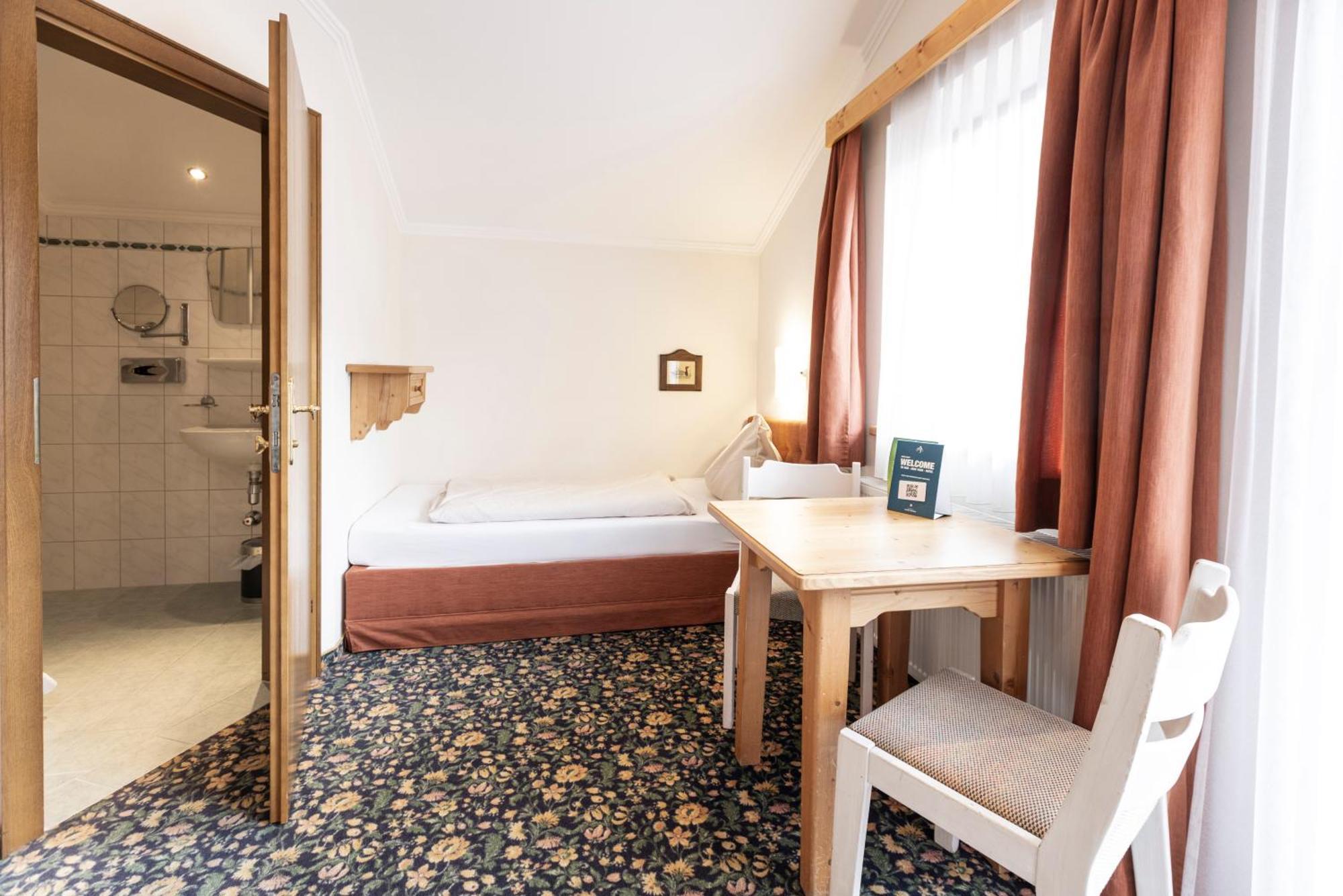 Heart Hotel Nordstern Mayrhofen Bagian luar foto